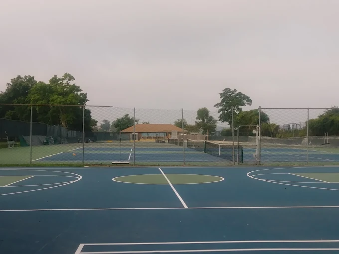 The Club at Great Neck Estates