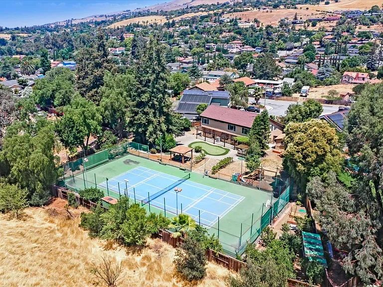 Rye Ct Private Tennis Court