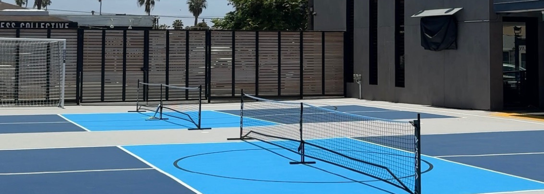 Mavericks Beach Club