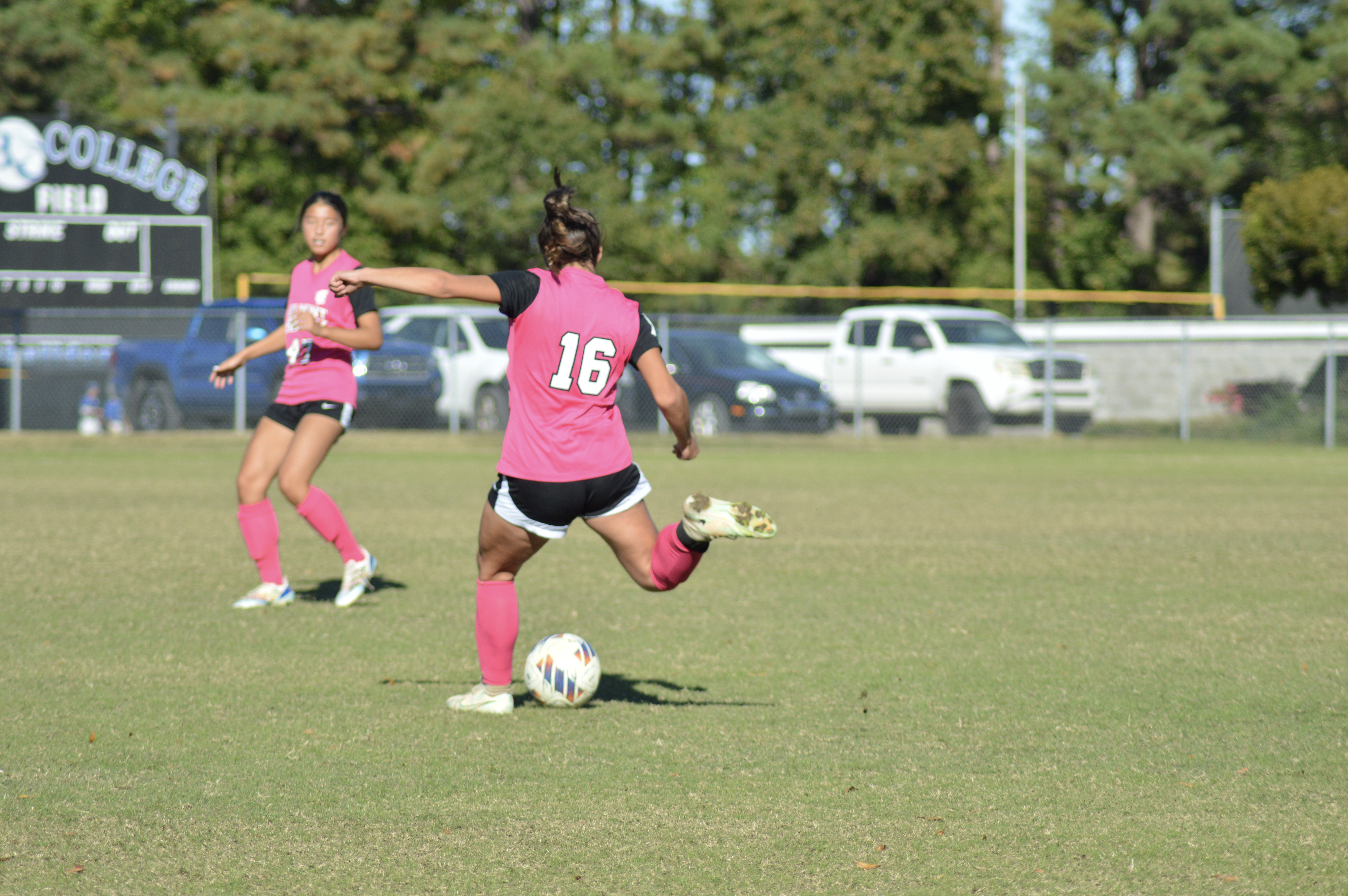 Book Izzy Gagliardi - Soccer coach near Columbus, Ohio