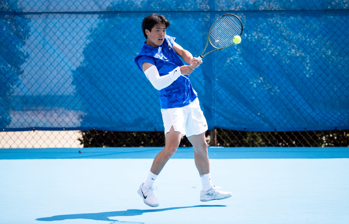 Coach Hideki