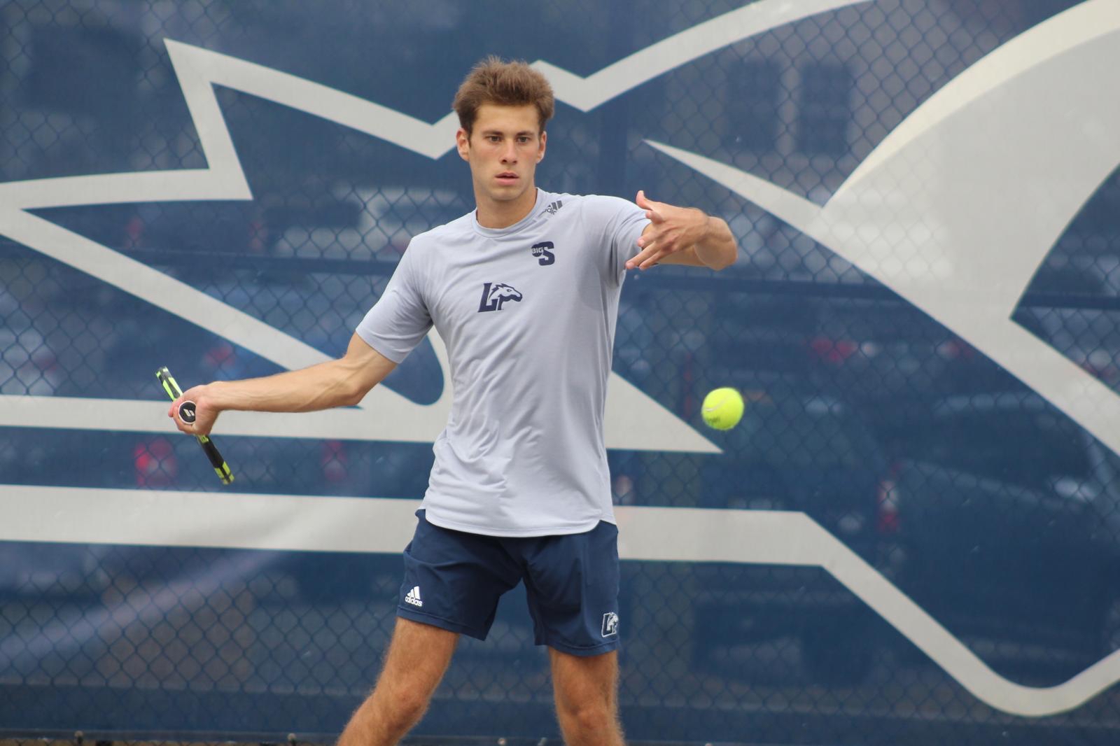 Book Ernest Rocabert - Tennis coach near