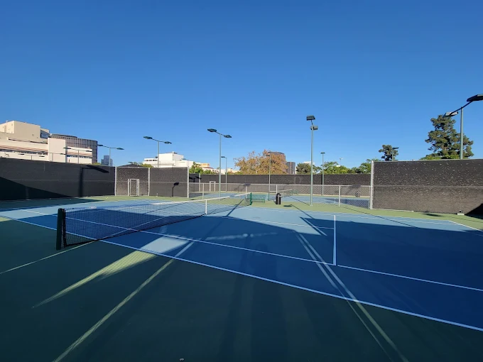 Beverly Hills Tennis (Partnership)