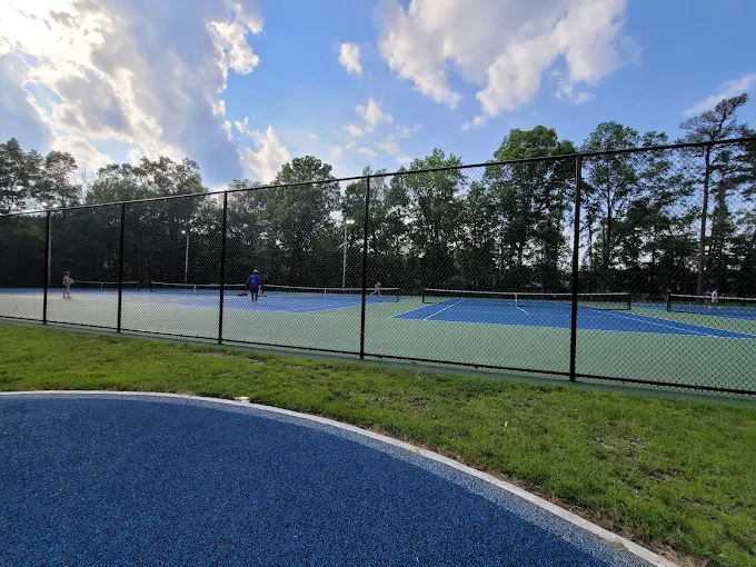 Morreene Road Park (tennis court)