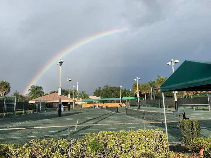 Pembroke Lakes Tennis Center (tennis court)